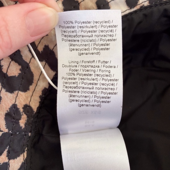 NEW Ganni Recycled Tech Bucket Hat Leopard XS/S - Picture 16 of 16